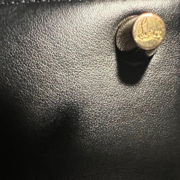 CHRISTIAN LOUBOUTIN
Calfskin Patent Leopard Studded
Paloma Black 3 Way Bag - Picture 10 of 13